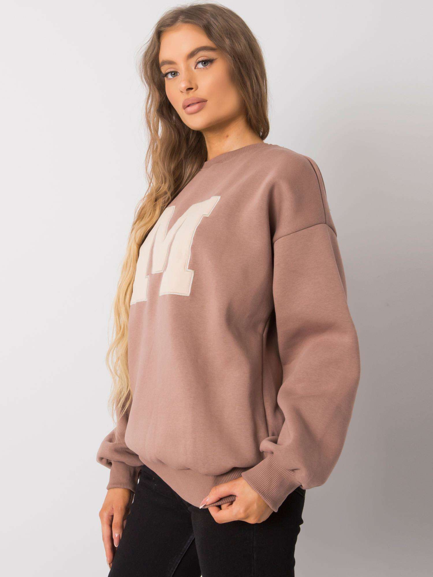Sweatshirt in Beige mit großem Frontpatch Seitenansicht