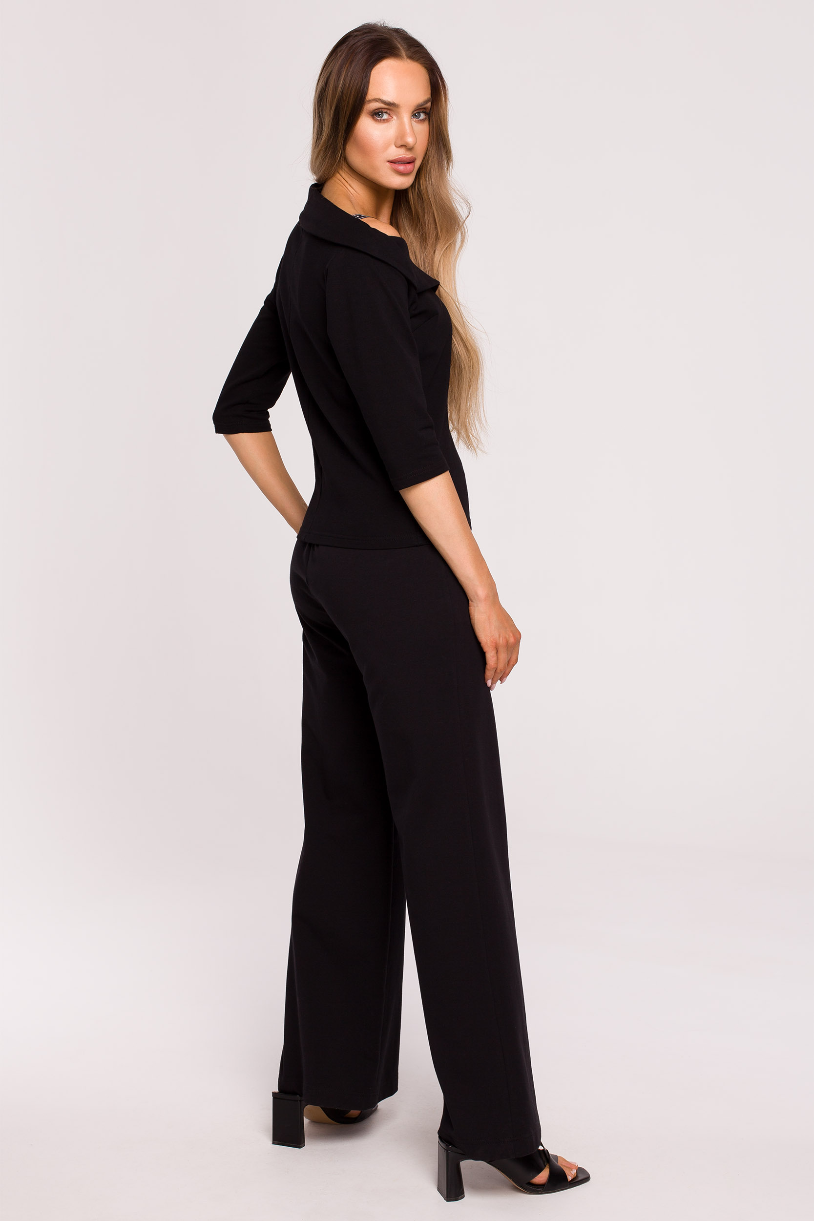 Asymmetrisches Shirt in Schwarz Komplettansicht hinten